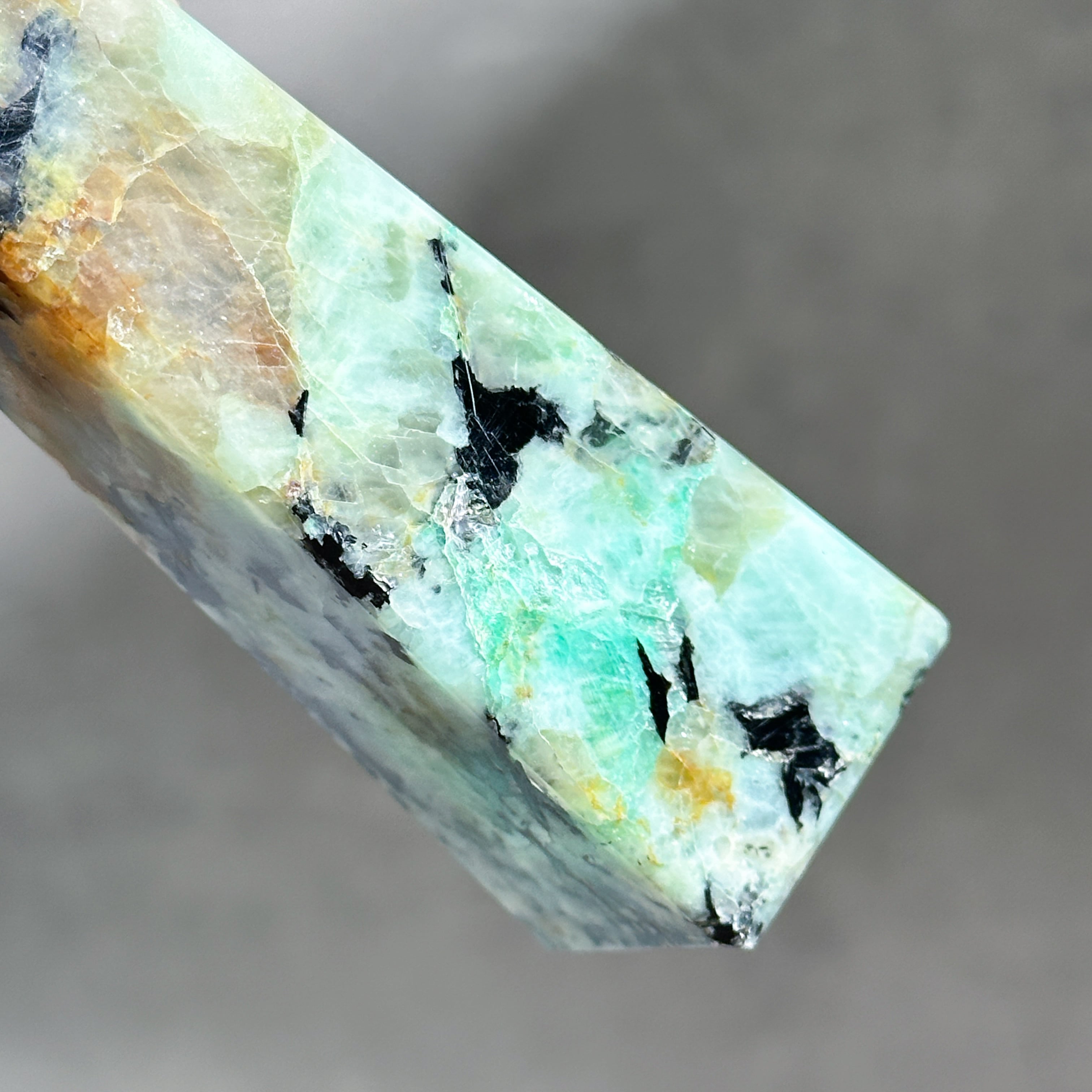 フェニックスストーン タワー型35◇ Phoenix Stone ◇天然石・鉱物