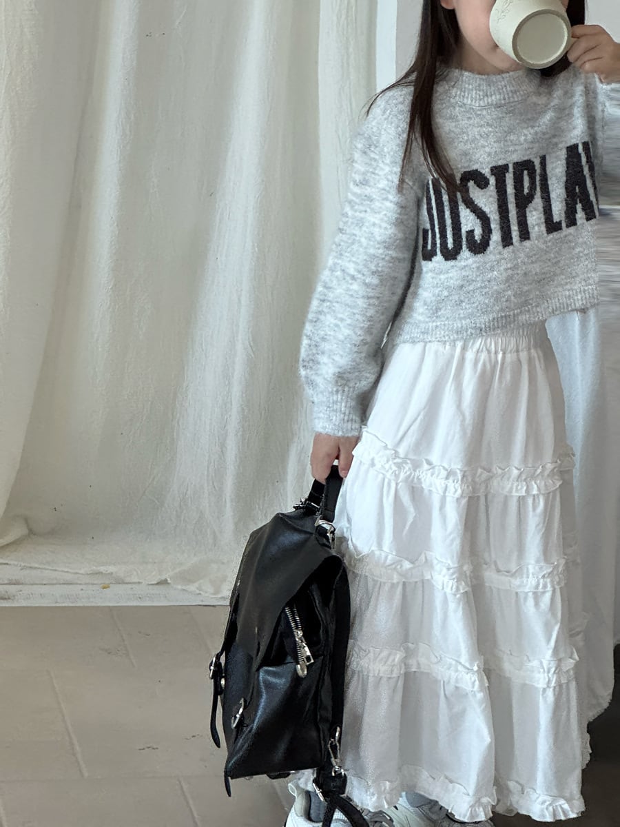 JUSTPLAY ショート丈薄手ニット