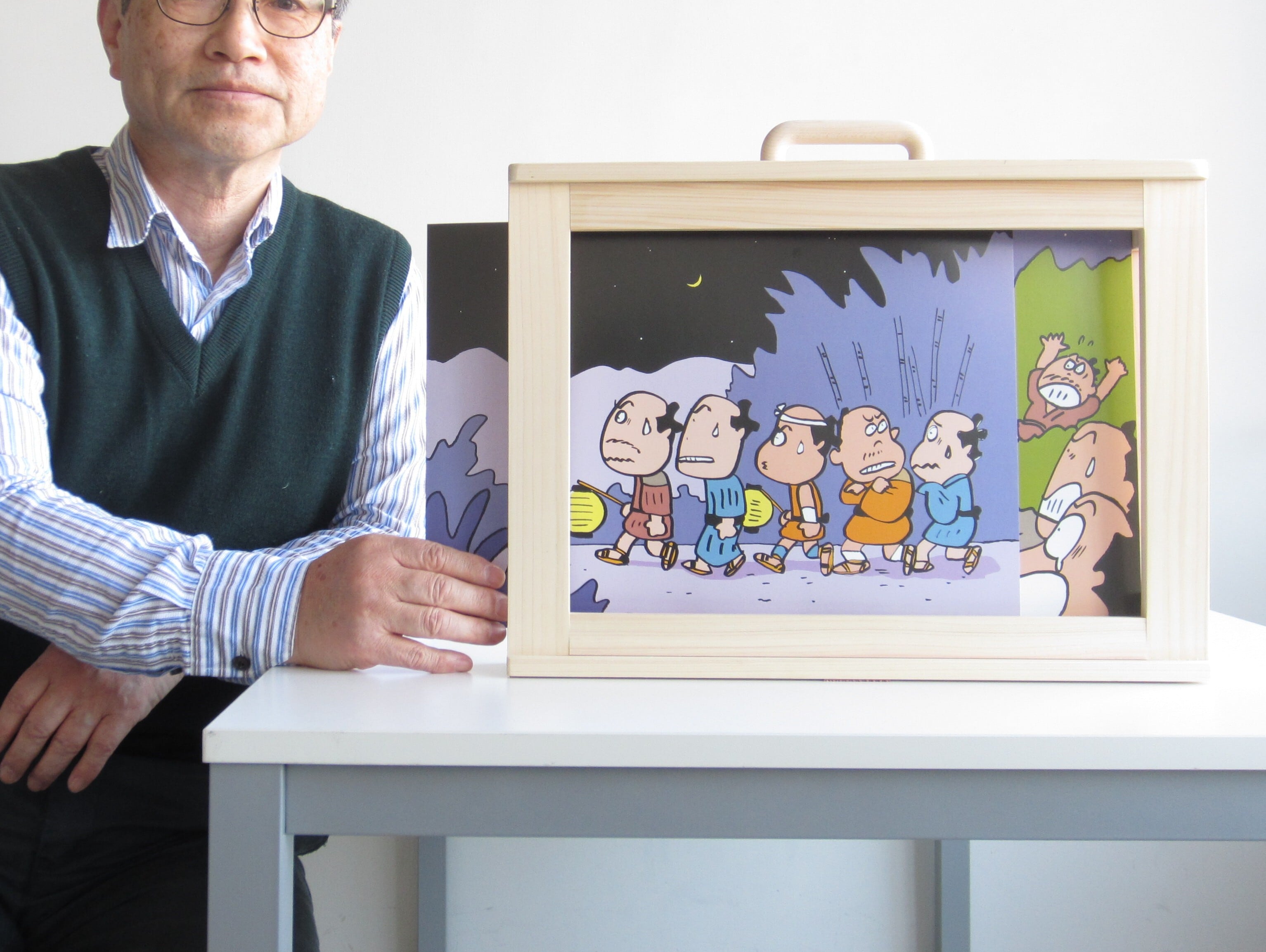 おすすめB4判紙芝居舞台(枠) 紙芝居用枠およびセット販売 、図書館等で