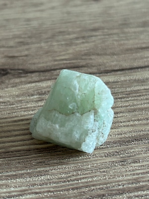アクアマリン結晶　約23g