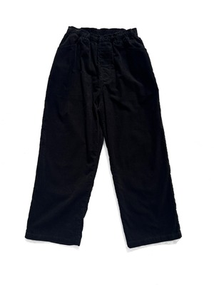 COMFORTABLE REASON / STRAIGHT CORDS SLACKS - BLACK