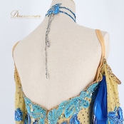 社交ダンス 衣装 スタンダードドレス ドレス スタンダード ワンピース 青 フロート レース ダンス デモ 競技 パーティ 発表会 水色 光沢 高級感 上品 ブルー系 フロートスカート おしゃれ 舞台衣装 ダンスコスチューム フェス 用衣装 光沢素材 パーティー衣装 フォーマル ドレスアップ ステージ衣装 競技用ドレス パフォーマンス用