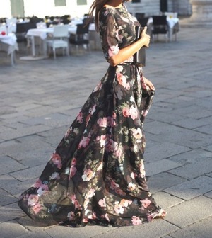 ★送料無料★M(9号）☆フラワ－プリントマキシ丈ドレス(OPN5079) 