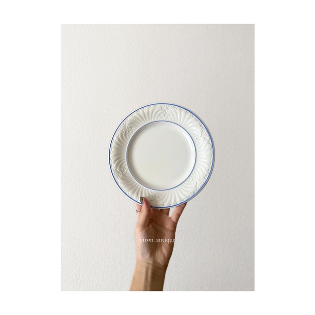 年末売り切り❤️フランスアンティーク❤️金縁皿2客(21cm) 売り切り❤️フランスアンティーク❤️金縁皿2客(21cm) 年末売り切り