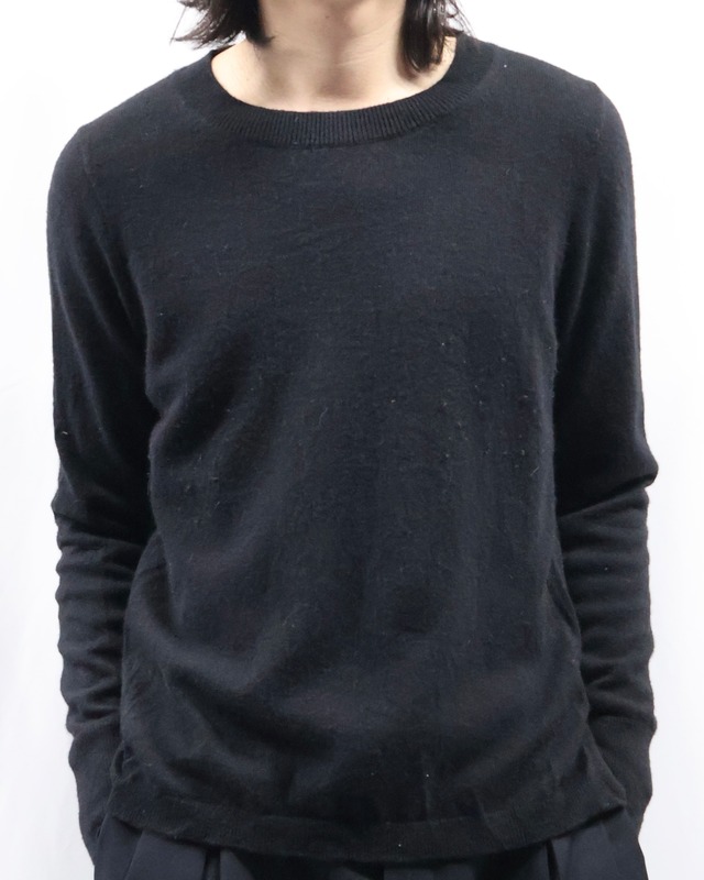round neck basic knit