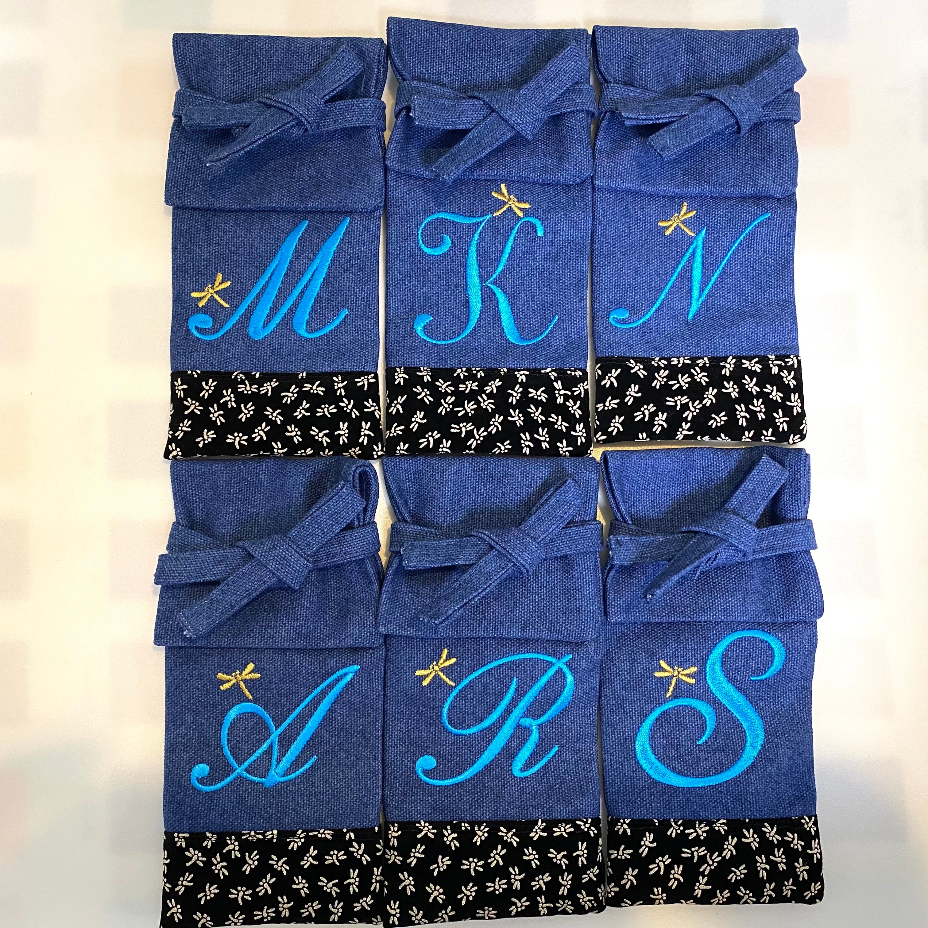 剣道竹刀袋型ペンケース【イニシャル】水色 | 防具屋の妻〜Arisa〜