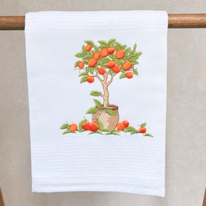 【刺繍のファブリック|オレンジの木】キッチン・テーブルクロス、ランチョンマット、布巾