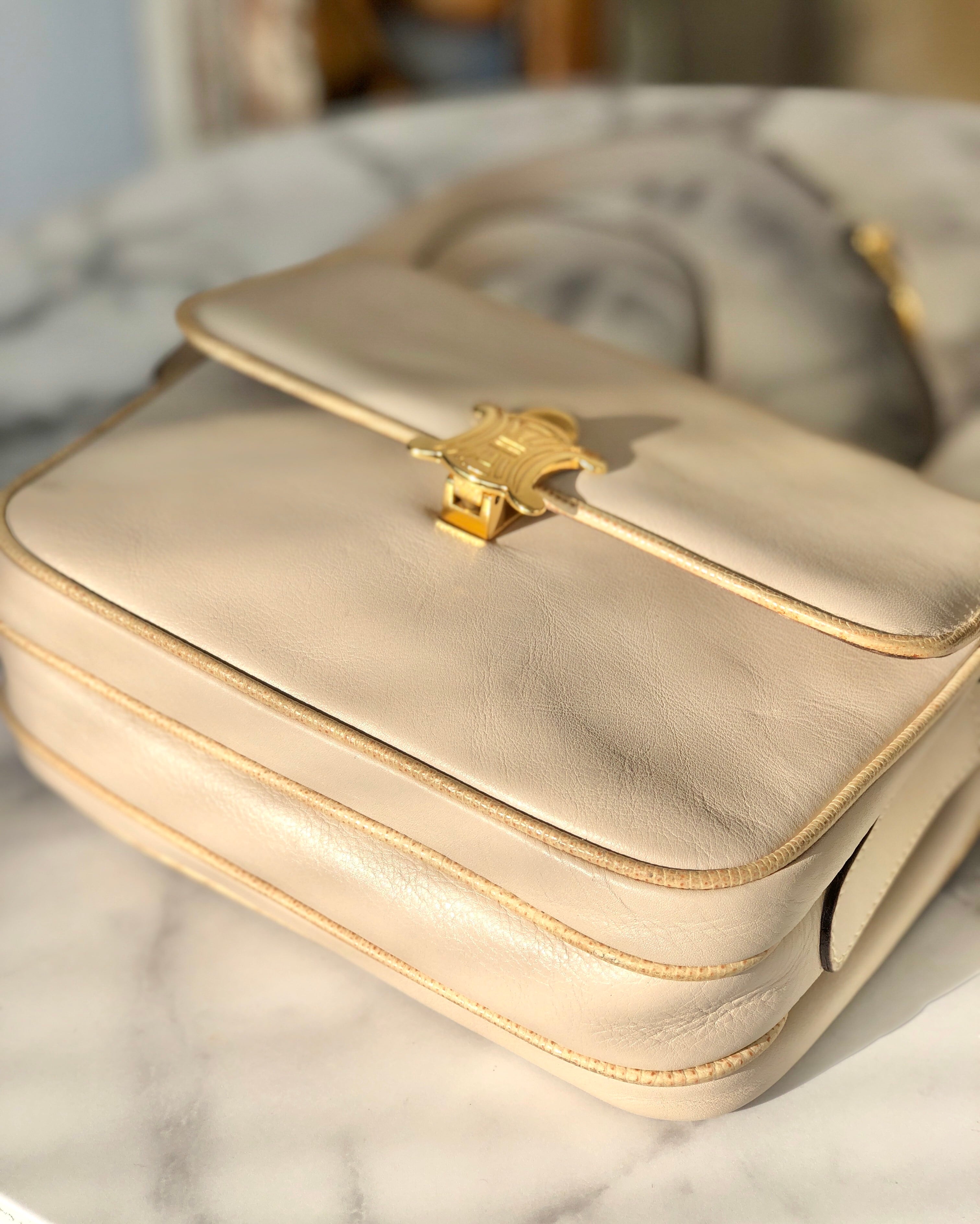 CELINE セリーヌ　ヴィンテージ ショルダーバッグ　レザー　アイボリー ☆ 80s vintage ☆ オールドセリーヌ ☆ レザー ☆ ショルダーバッグ