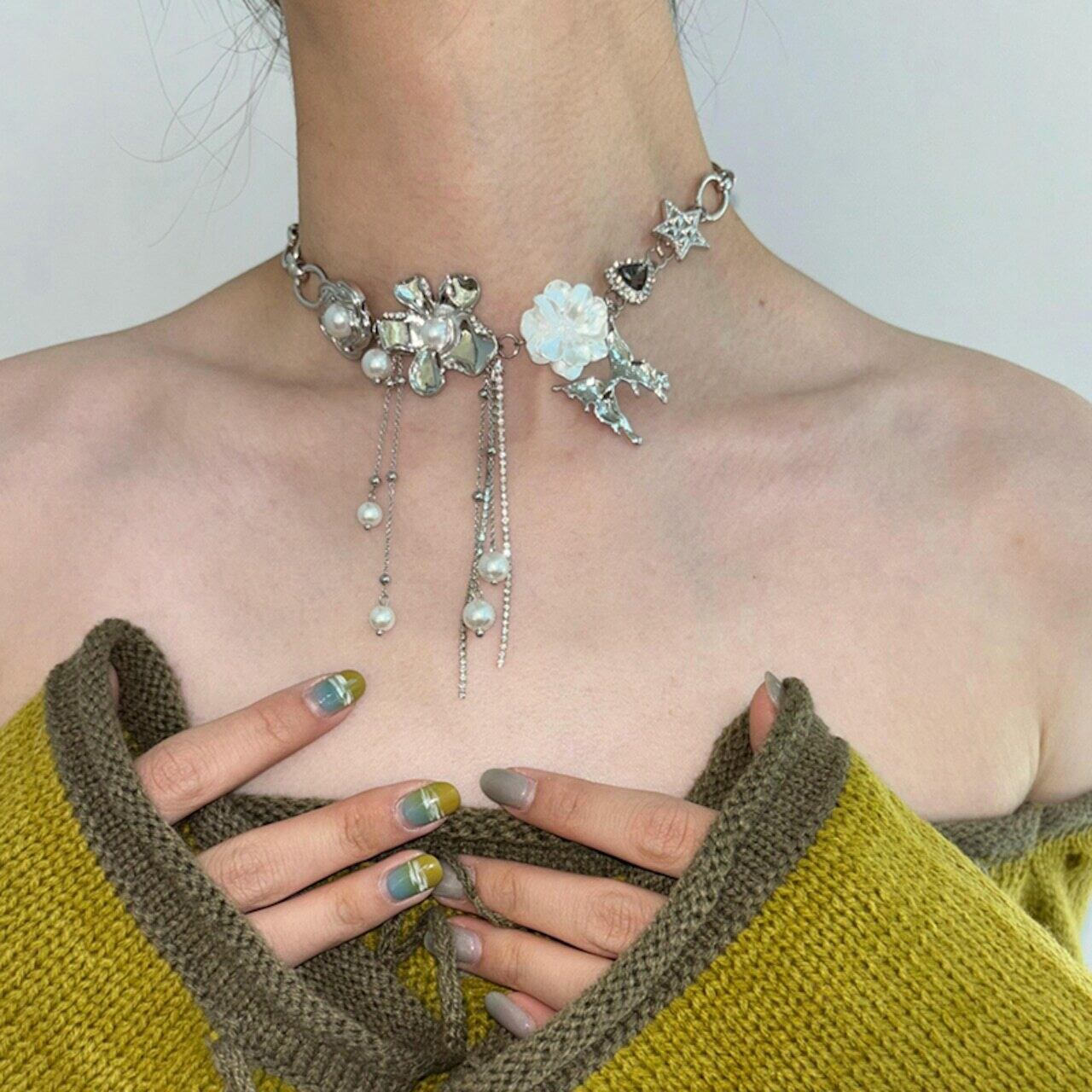 atmshopヴァンテ−ジ花と真珠のネックレス