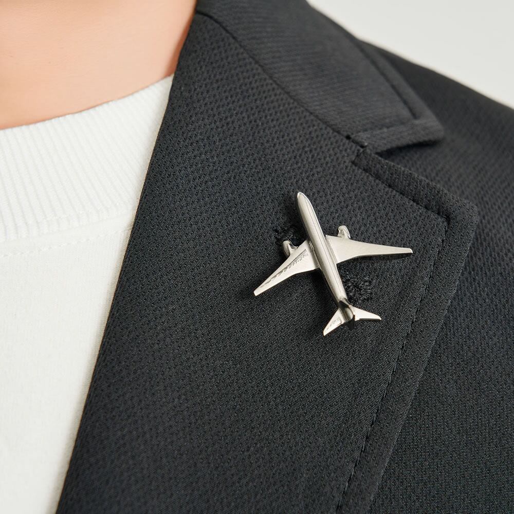 デルタ航空　機長用　コレクター　ピンバッジ　ゴールド　本物　貴重 51fjRR5yJzL._AC_UF350,