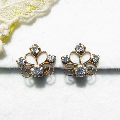 ラインストーンの小ぶりのイヤリング　ヴィンテージアクセサリーのセール通販　10972E