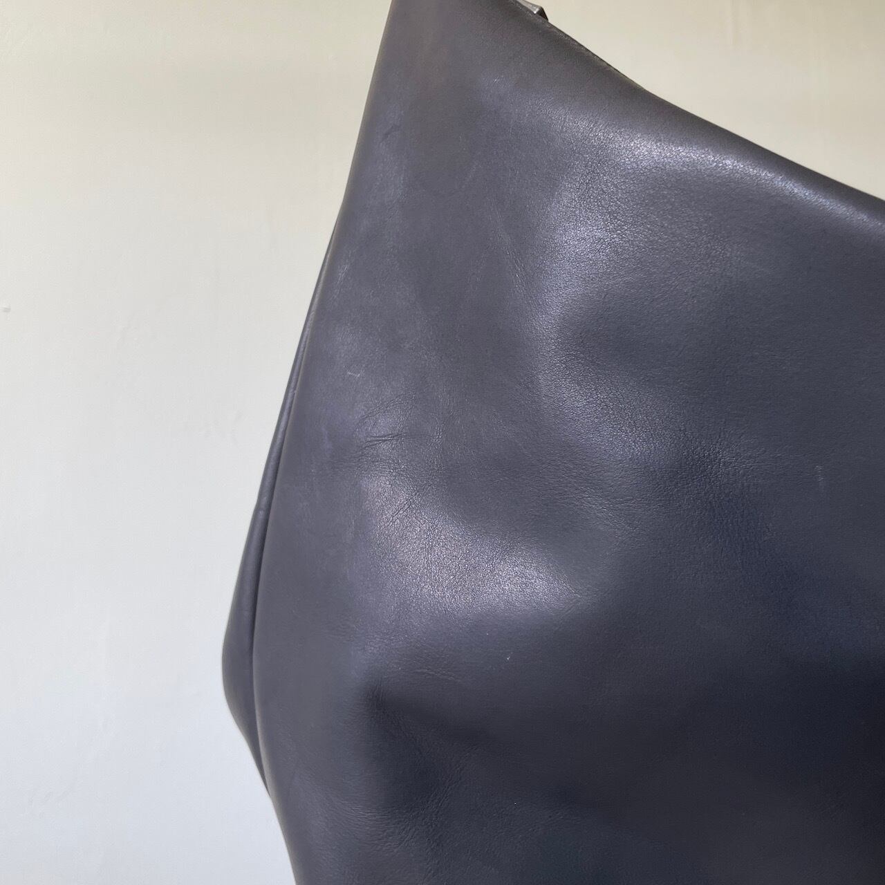 RIP VAN WINKLE RB-516 LEATHER MULTI SHOULDER BAG | Clover