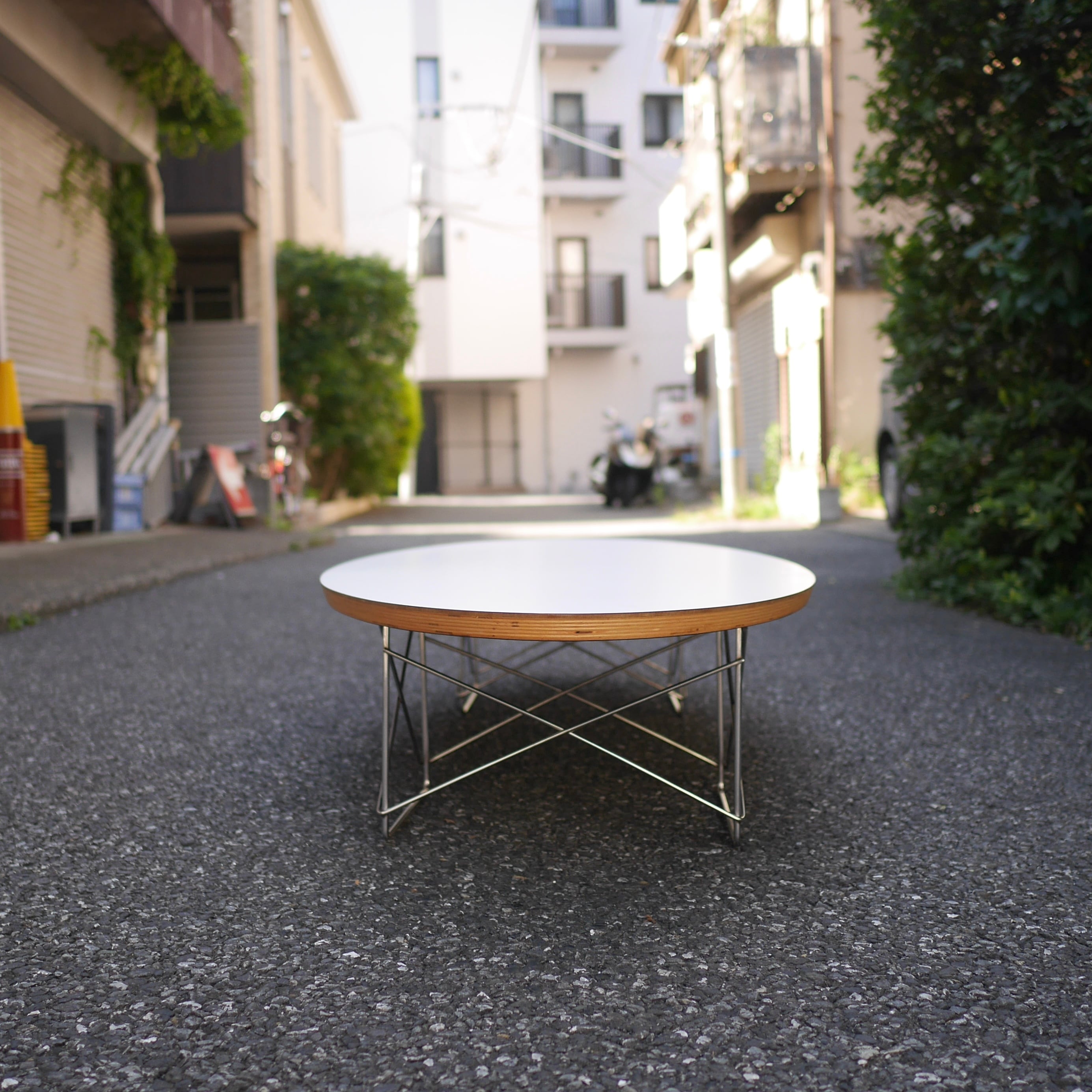 Elliptical table リプロダクト | トリノス-torinoth- | 新宿区神楽坂