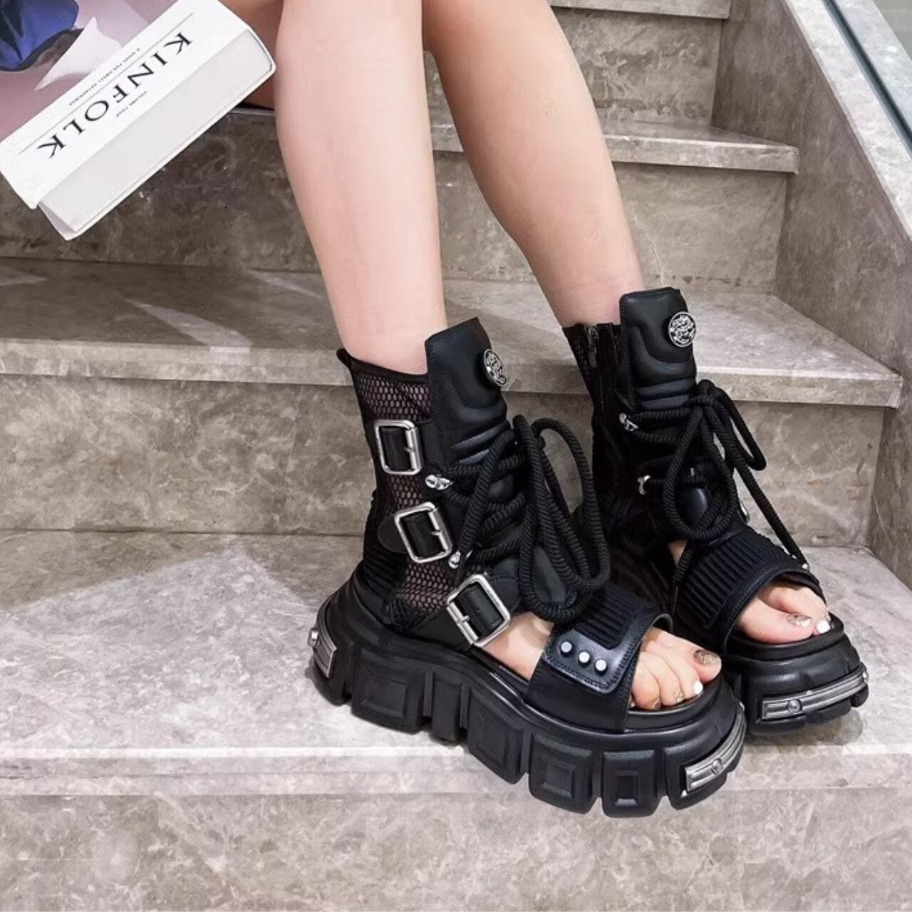 メッシュパネル厚底プラットフォームサンダルブーツ R1117