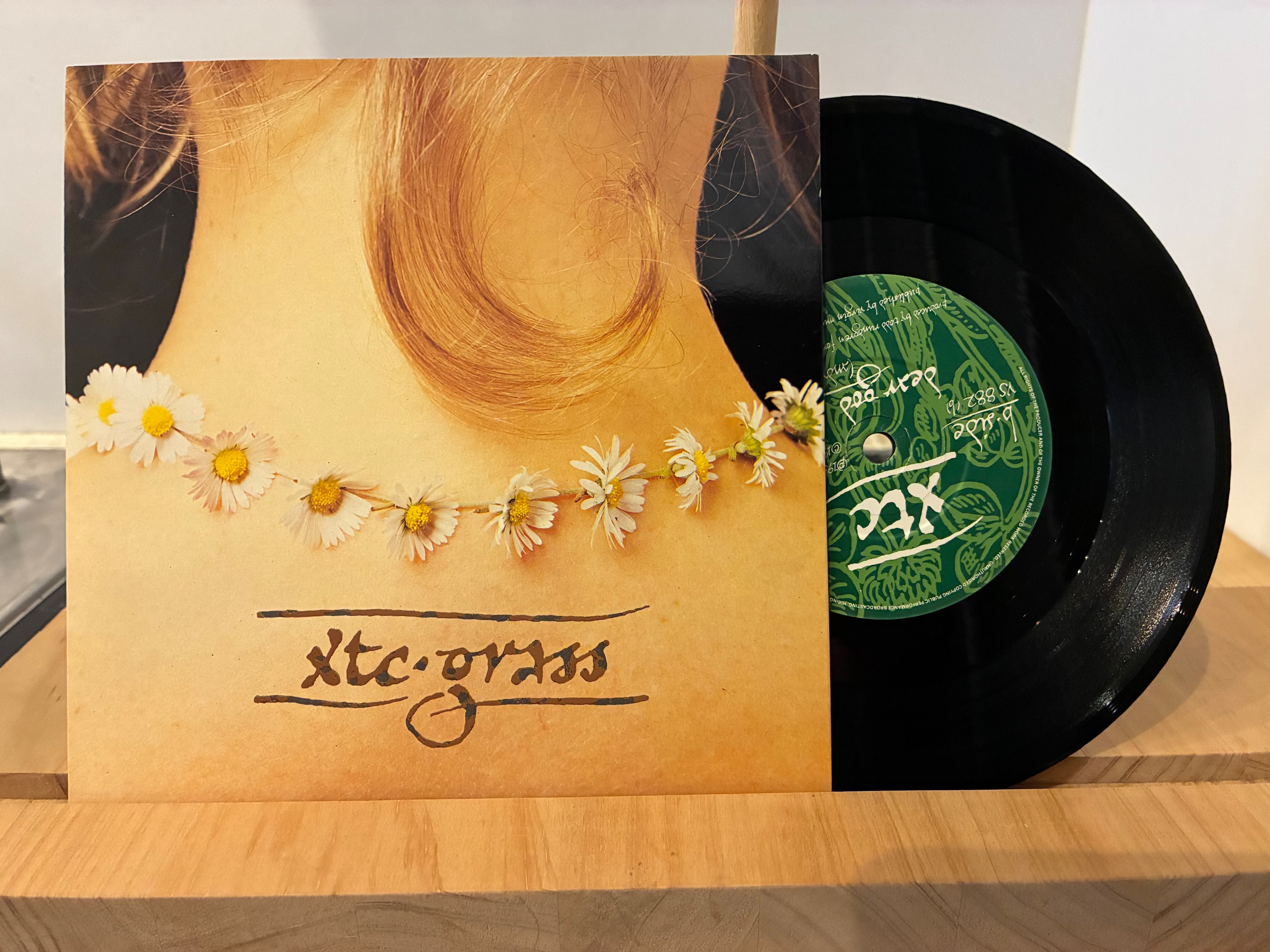 XTC / GRASS | SIXTEEN RECORDS EP