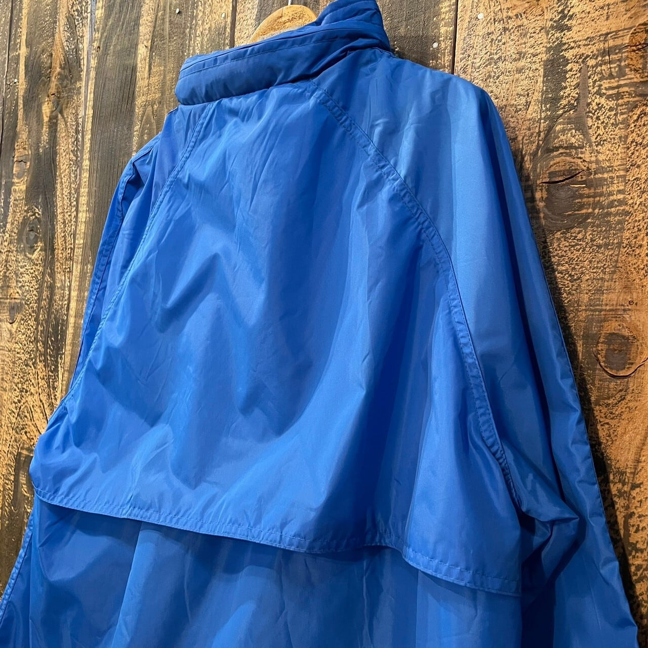 VINTAGE Eddie Bauer Nylon Jacket