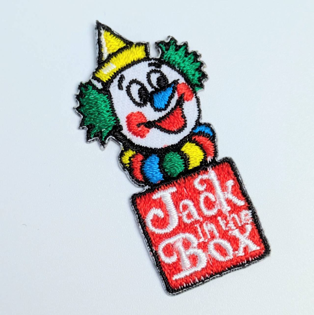 送料無料！ ★刺繍アイロンワッペン★【 Jack in the Box  ( ジャックインザボックス )  】  〚アメリカン雑貨 アメトイ〛