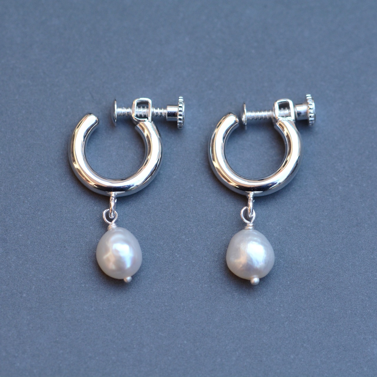 Elenaピアス・イヤリング シルバー