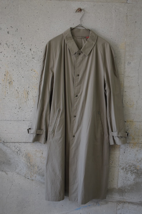 Lightweight long coat