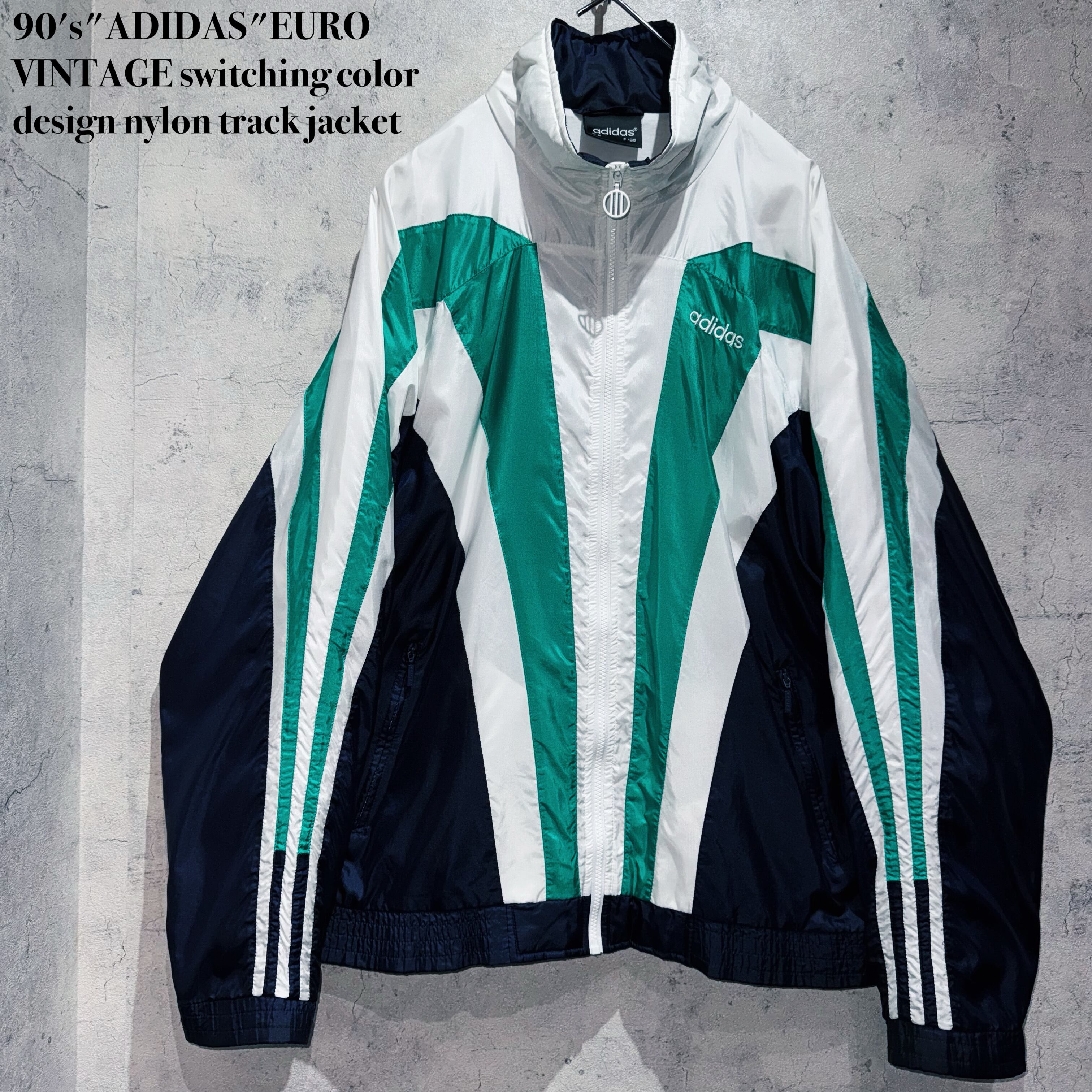 90's"ADIDAS"EURO VINTAGE switching color design nylon track jacket