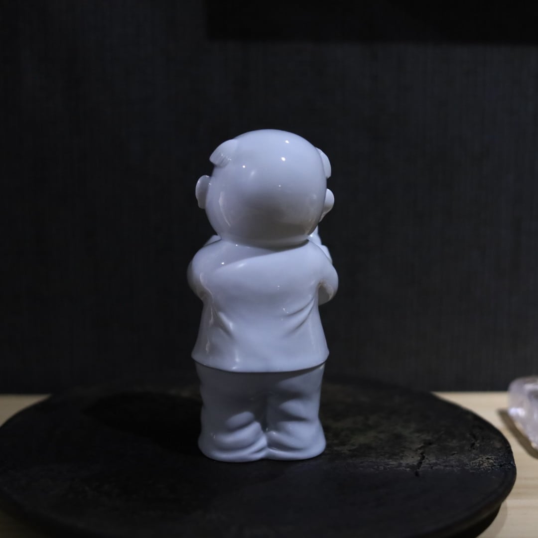 AS 中里進也 立ち姿唐子人形 | 芦屋貴兆陶家 online shop