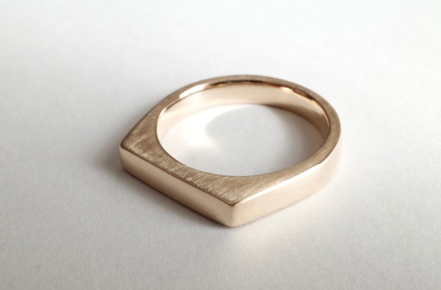 Signet ring (thin) / K10
