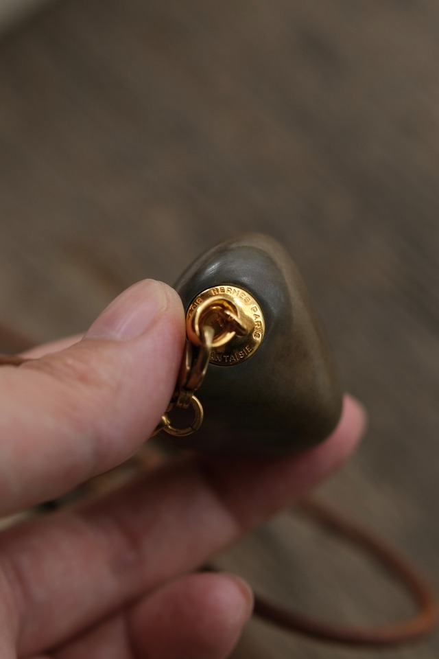 IORI／"HERMES"  stone pendant necklace