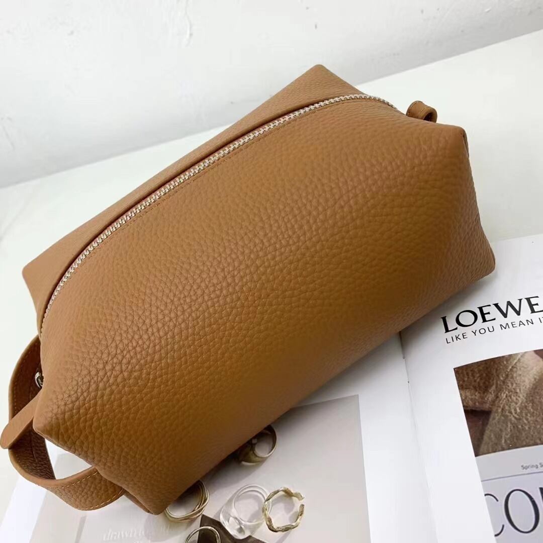 名前入れ可】全6色本革刻印ポーチ | ROSE AURA