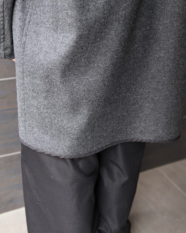【COMME des GARCONS HOMME DEUX】zip up hooded half coat