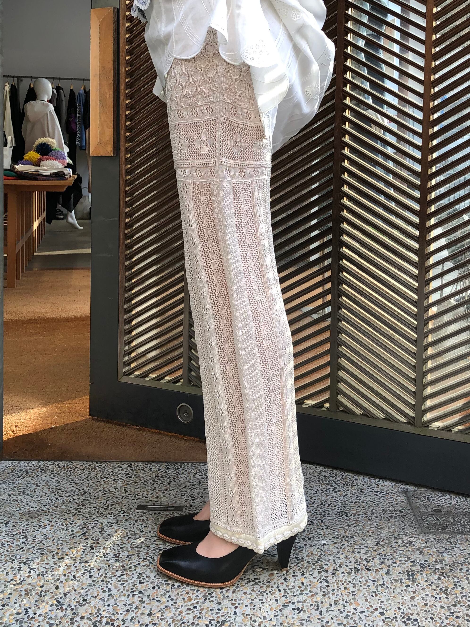【21SS】Mame Kurogouchi マメクロゴウチ / Traditional Curtain Lace Knitted Pants |  TRENTのオンラインショップ(福岡市のセレクトショップ) powered by BASE