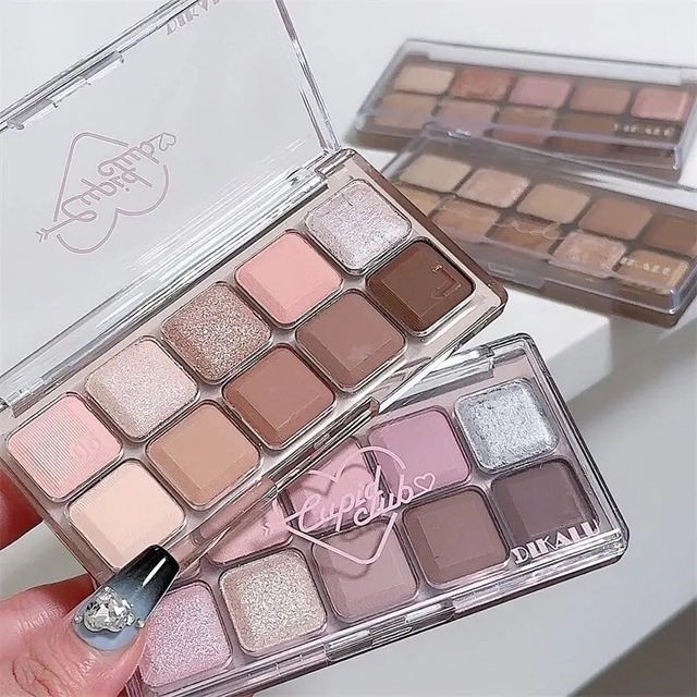 発色バツグン♡アイシャドウ