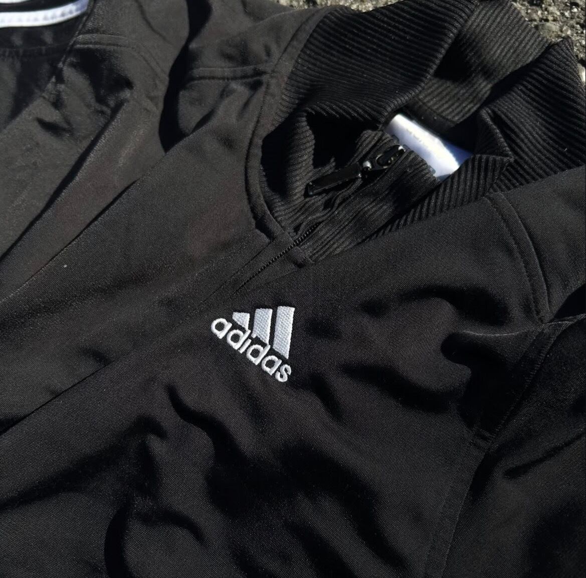 adidas Track Jacket – Black × Red Panel | 園 (eden )