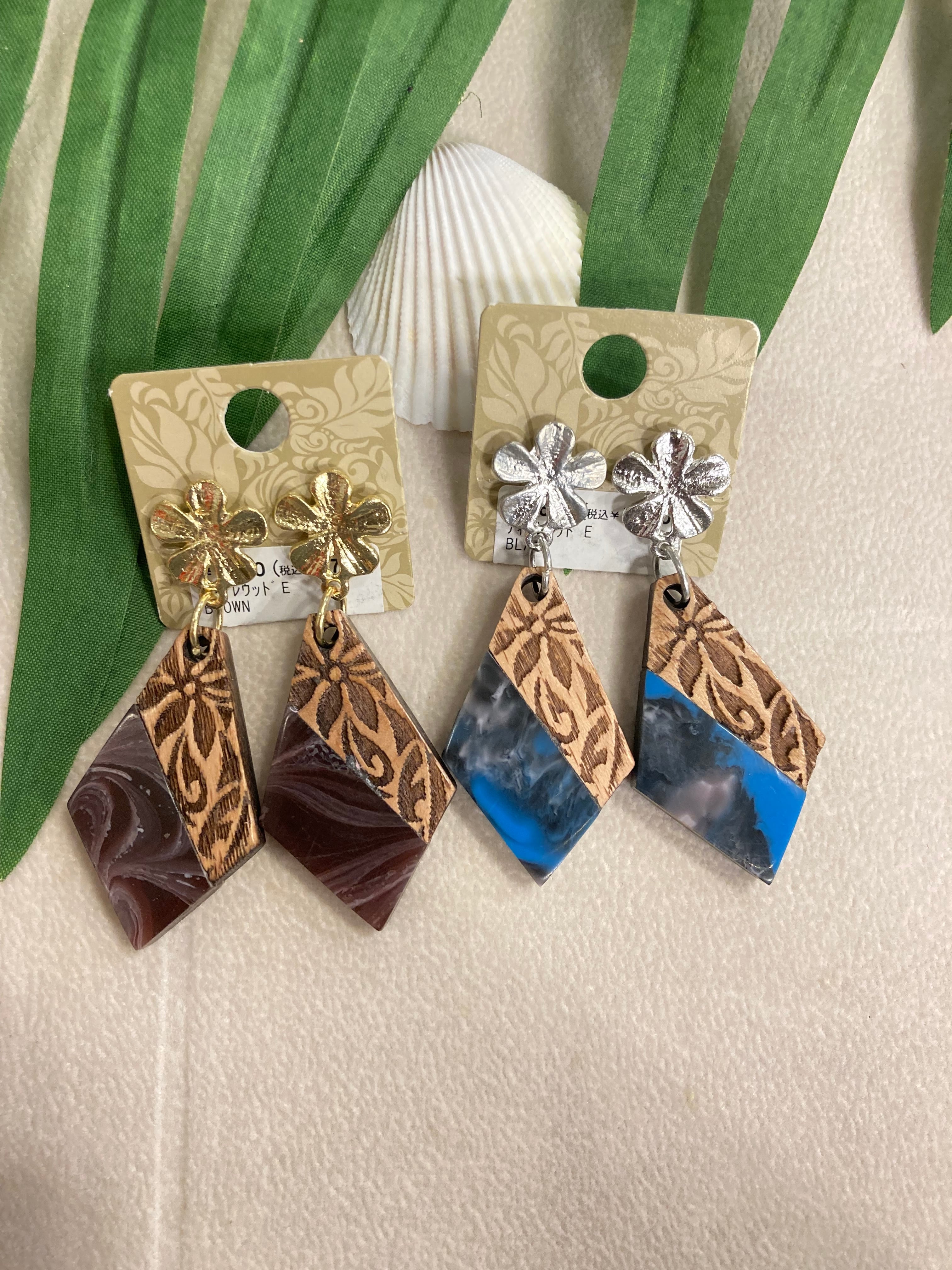 ピアス | pupulani