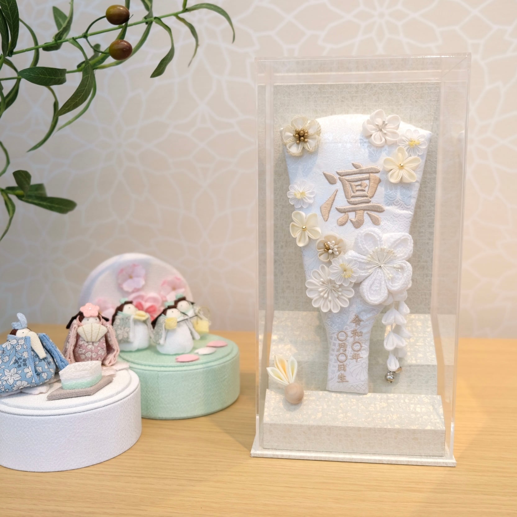 羽子板 | いをり白 名入れ刺繍 女の子 かわいい おしゃれ 出産祝い