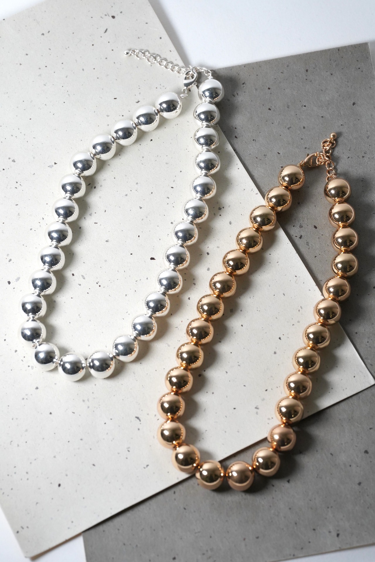 BIG BALLCHAINE NECKLACE