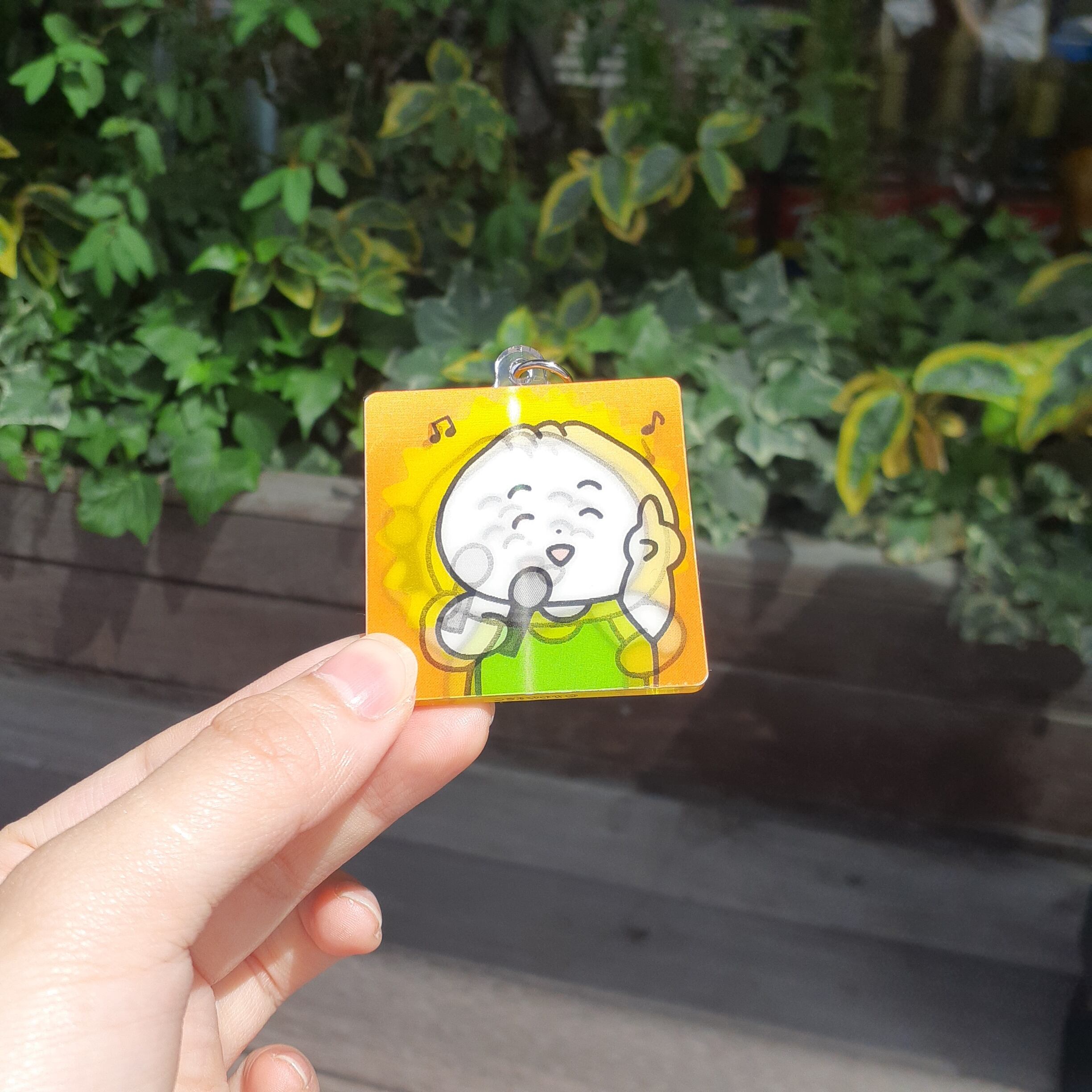 ぎょざおコラボ『にく・まんお』 | うごく！ステッカー屋さん