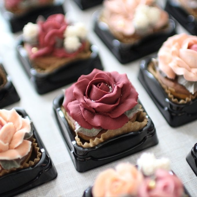 風呂敷ラッピング)ビンテージ風あんフラワークッキー9個入り フラワー