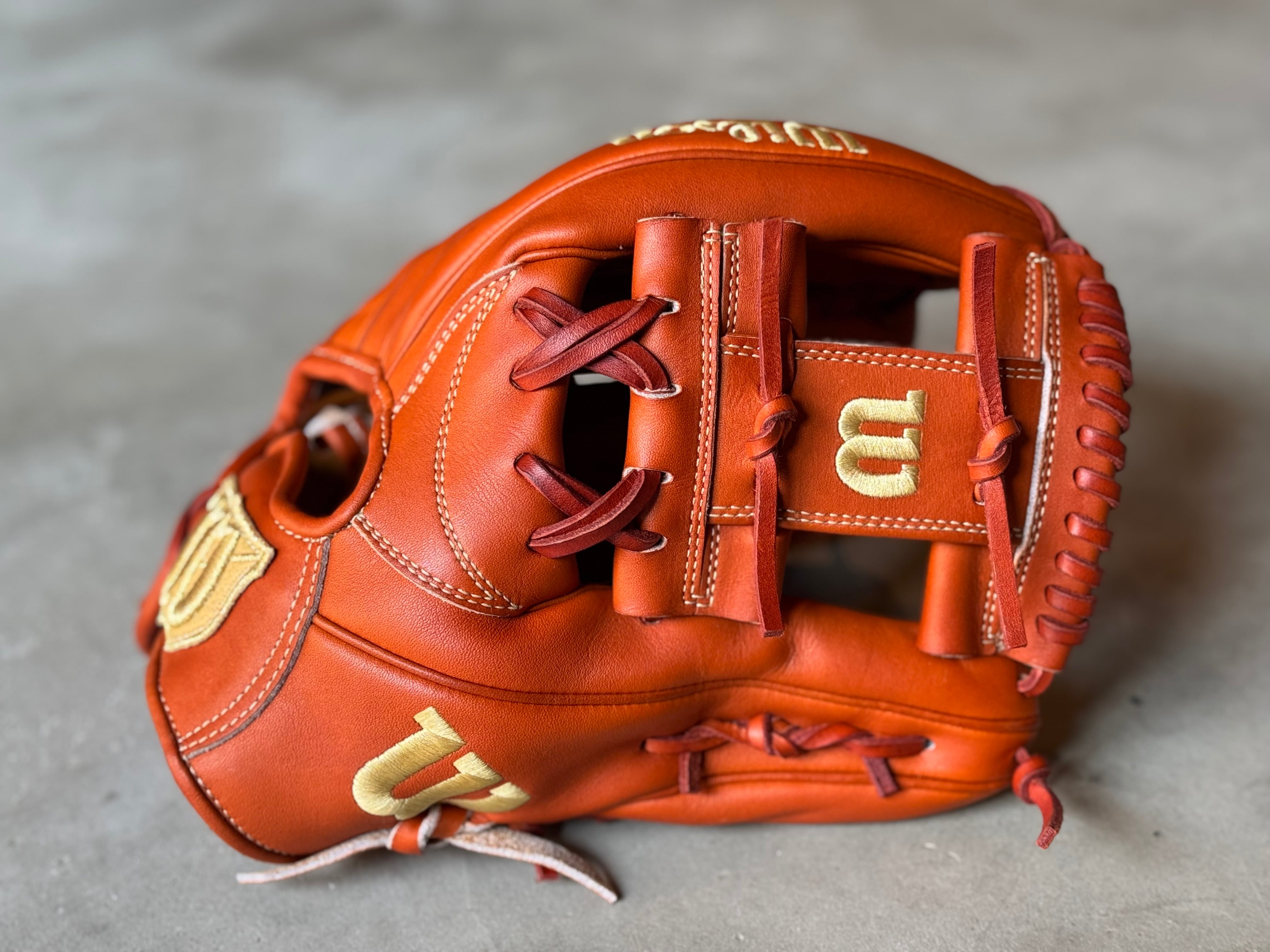 型付け済即戦力‼︎ 87スポーツ限定モデル【Wilson】軟式用グローブ 