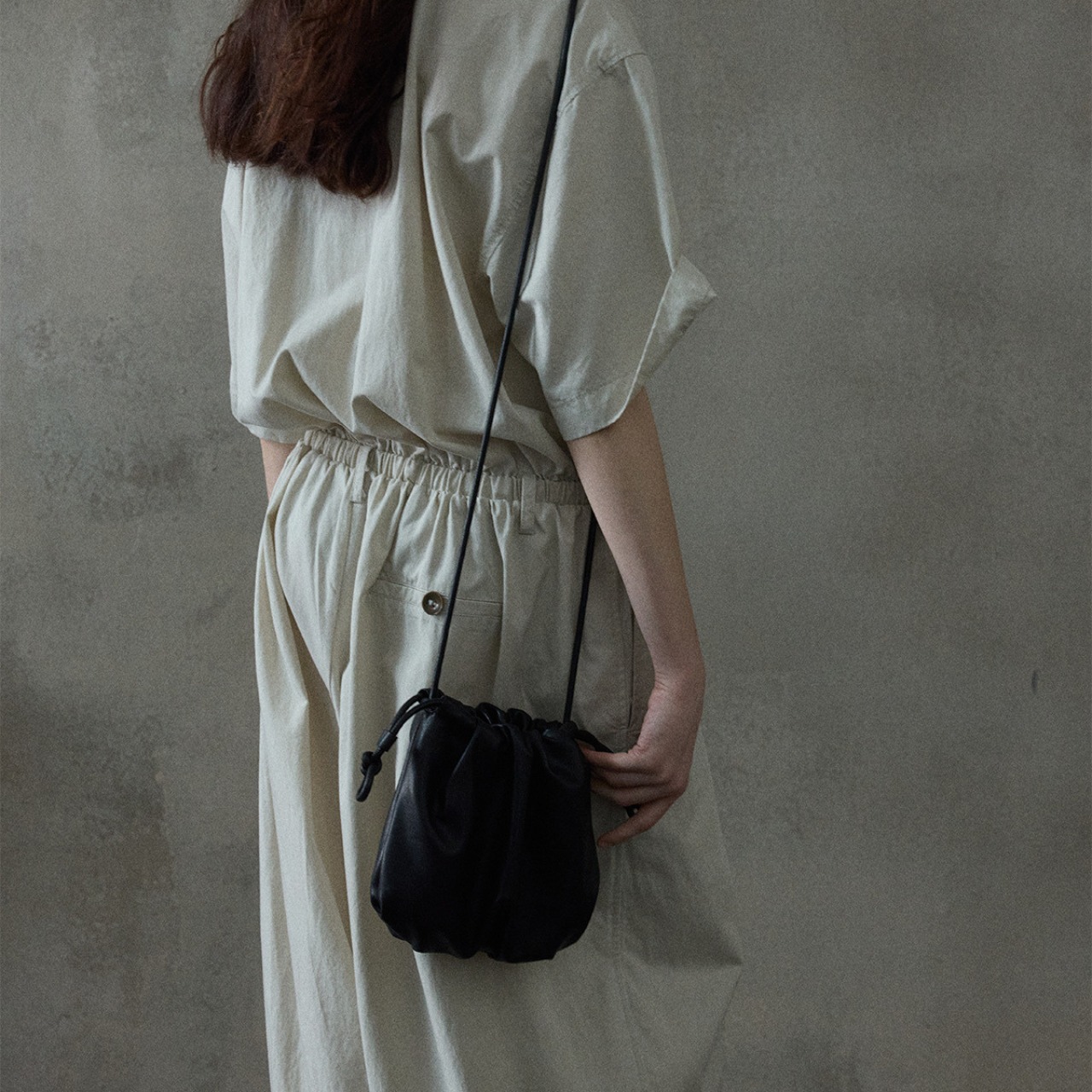 Drawstring Leather Mini Shoulder Bag  T6134