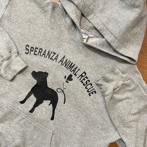 【GILDAN】スウェット パーカー 動物保護 Speranza Animal Rescue アーチロゴ 犬 イラスト シルエット M US古着