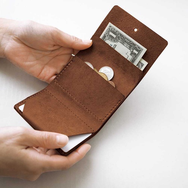 お札を折らない ミニ財布【ブラウン】（在庫あり）