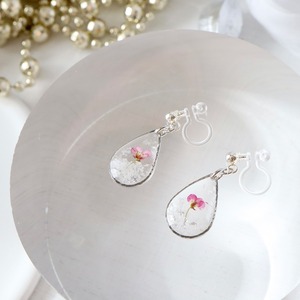 【ﾋﾟｱｽ/ｲﾔﾘﾝｸﾞ】雪の中に咲く一輪の花＊雫simple line