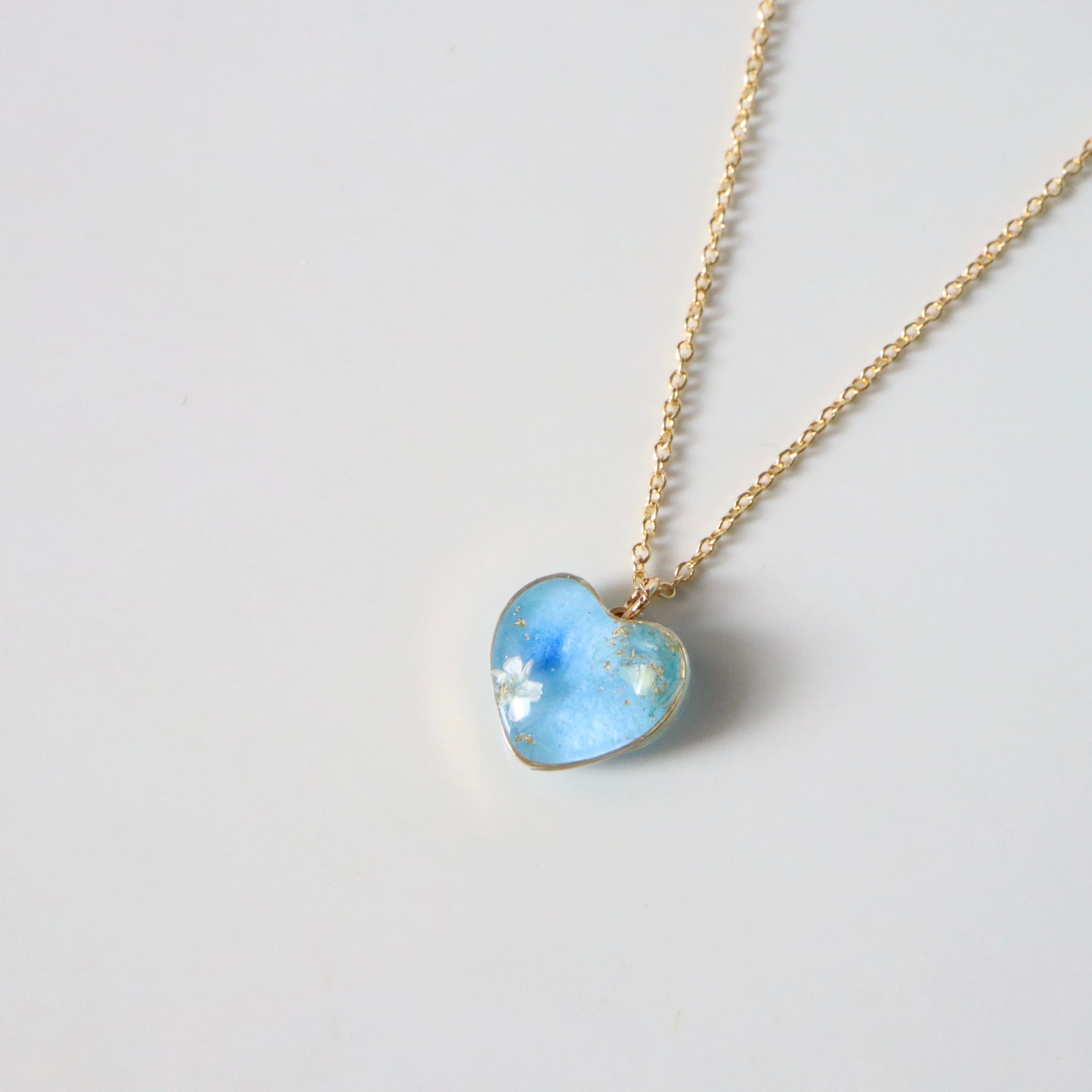 【ネックレス 05】 1点もの*和紙と水彩の彩り ~ネモフィラ~ /ゴールド