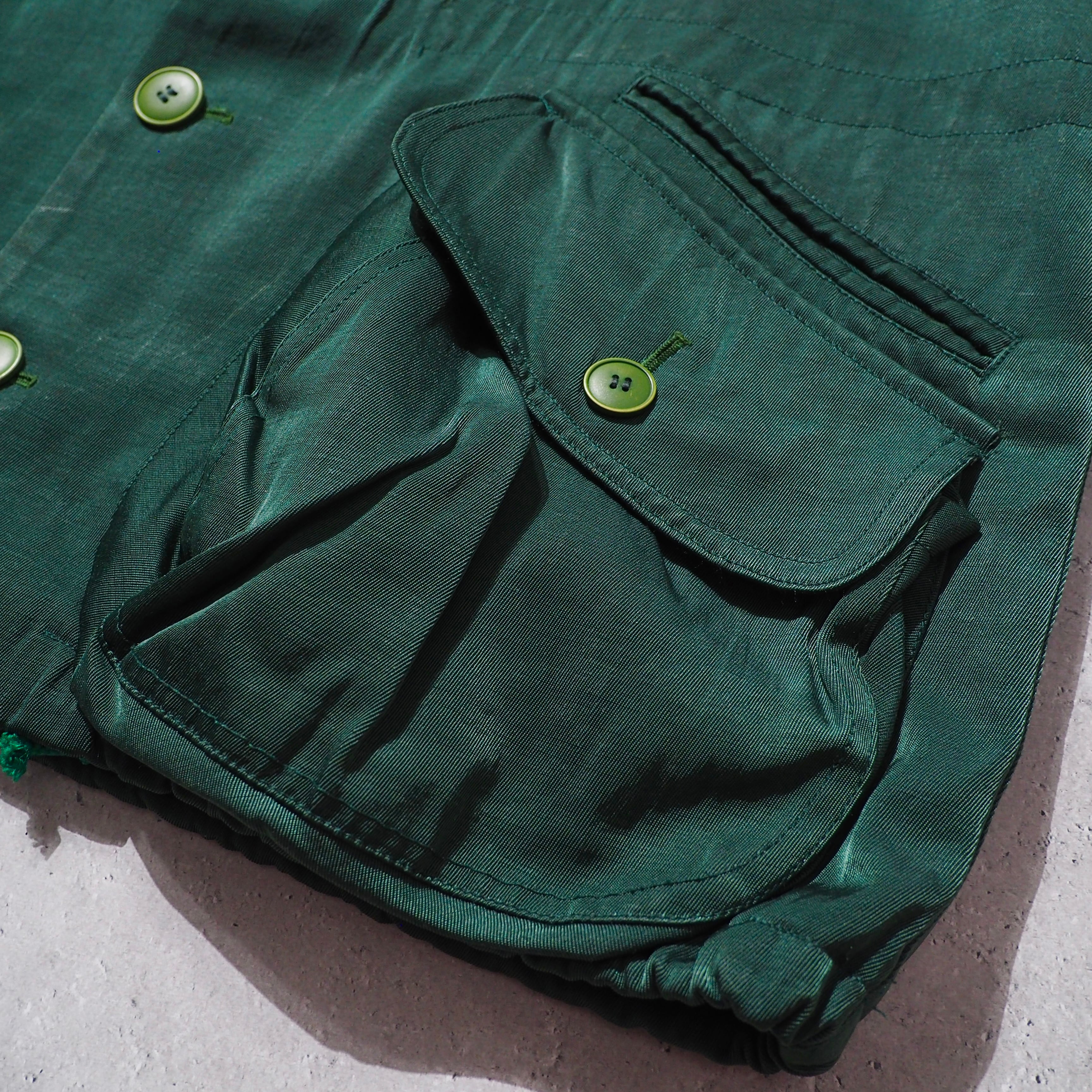 1980s ” Old ABAHOUSE ” Beautiful green Color vintage loose Nylon jacket