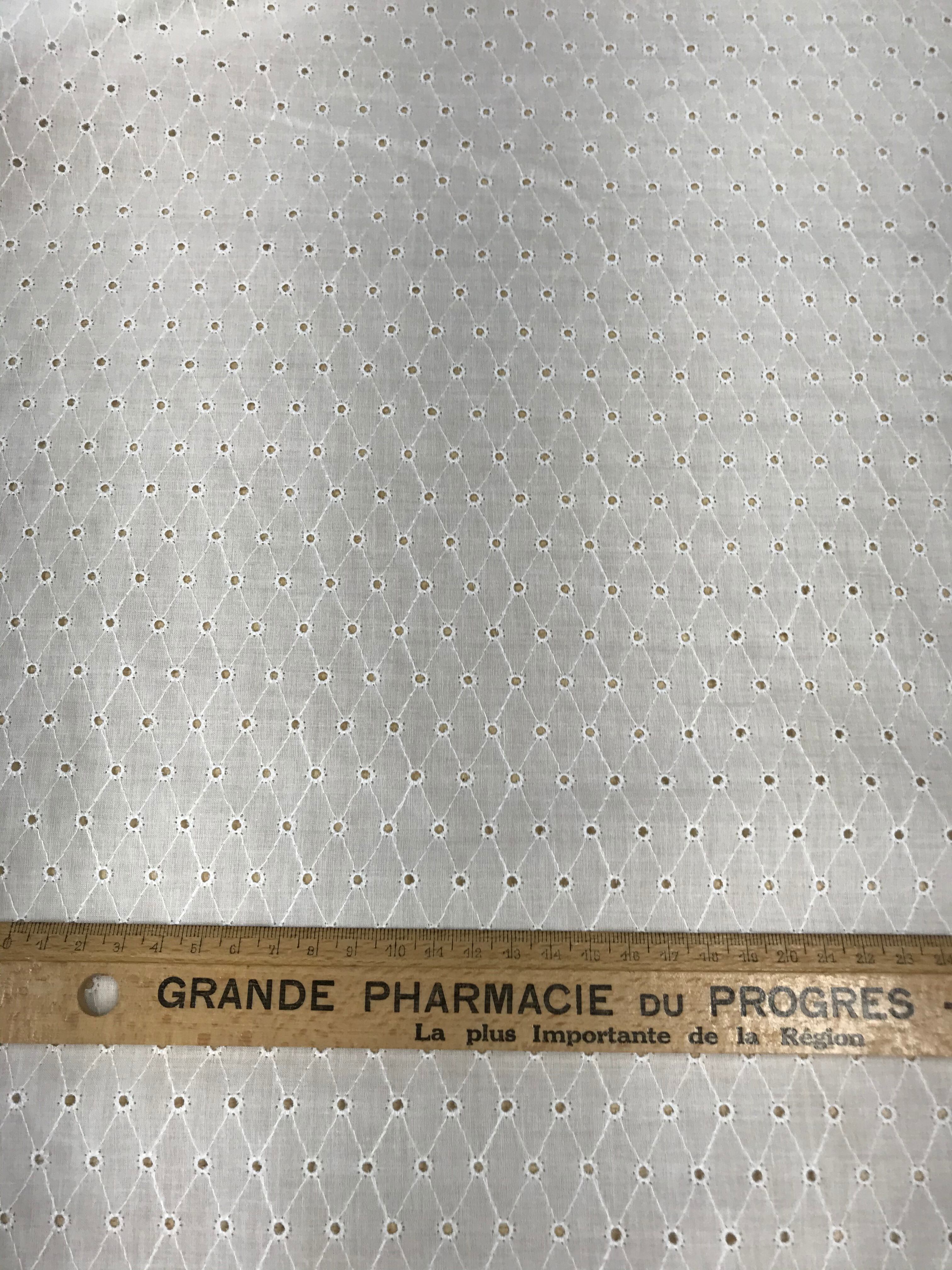 美品　CONFECT フランス　カニノコ生地  110s LAGONDA セレクト生地「ウインドコットン」生地販売 | design labo chica