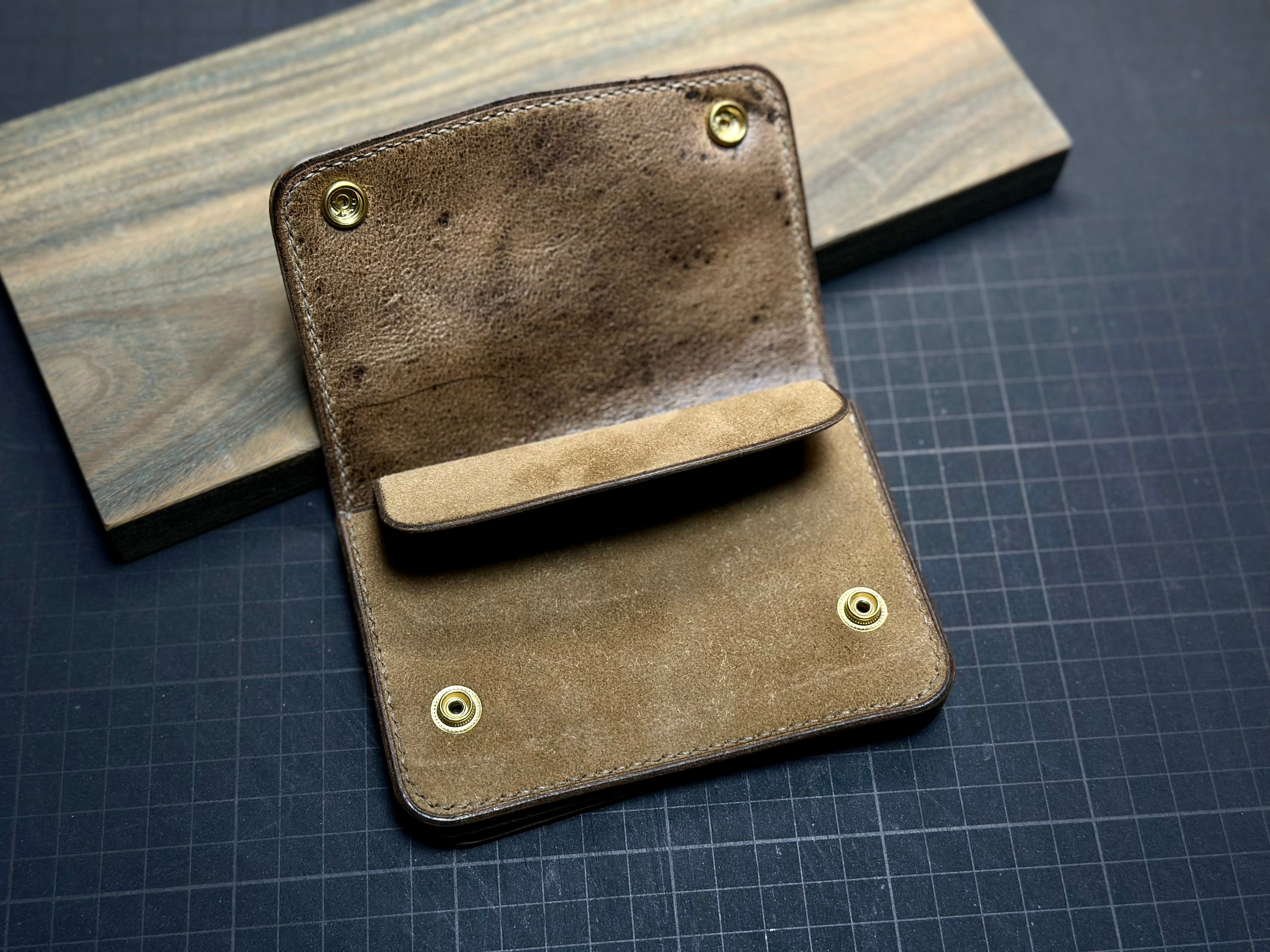 ショートトラッカーウォレット STW-01【KUDU NAKED / GAUCHO】B type