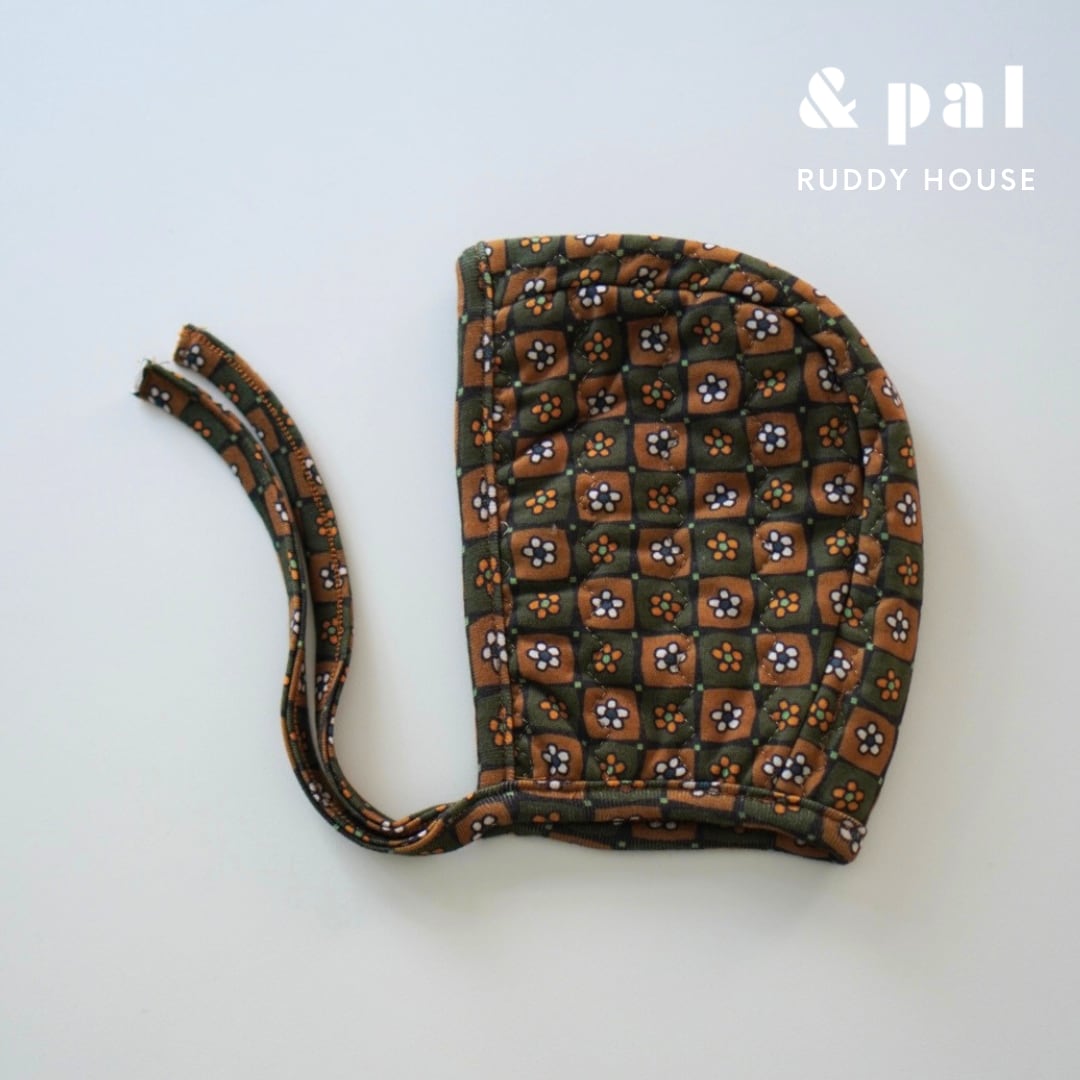 &pal / flower quilted bonnet / khaki
