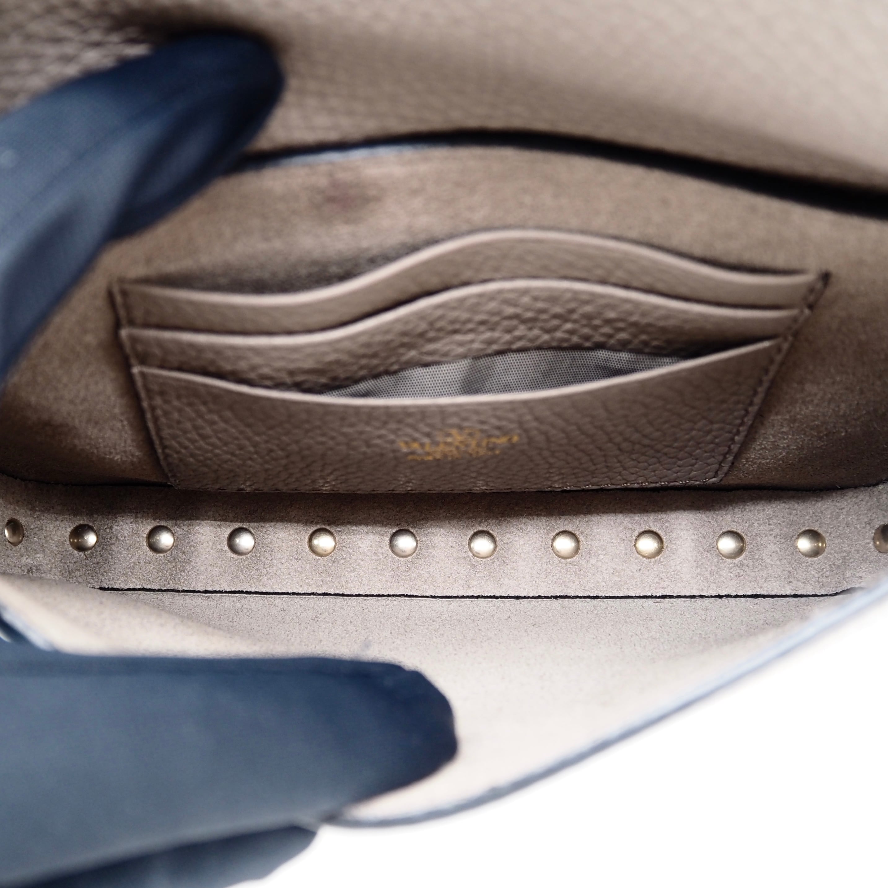 VALENTINO ロックスタッズ ショルダー バッグ レザー グレージュ
