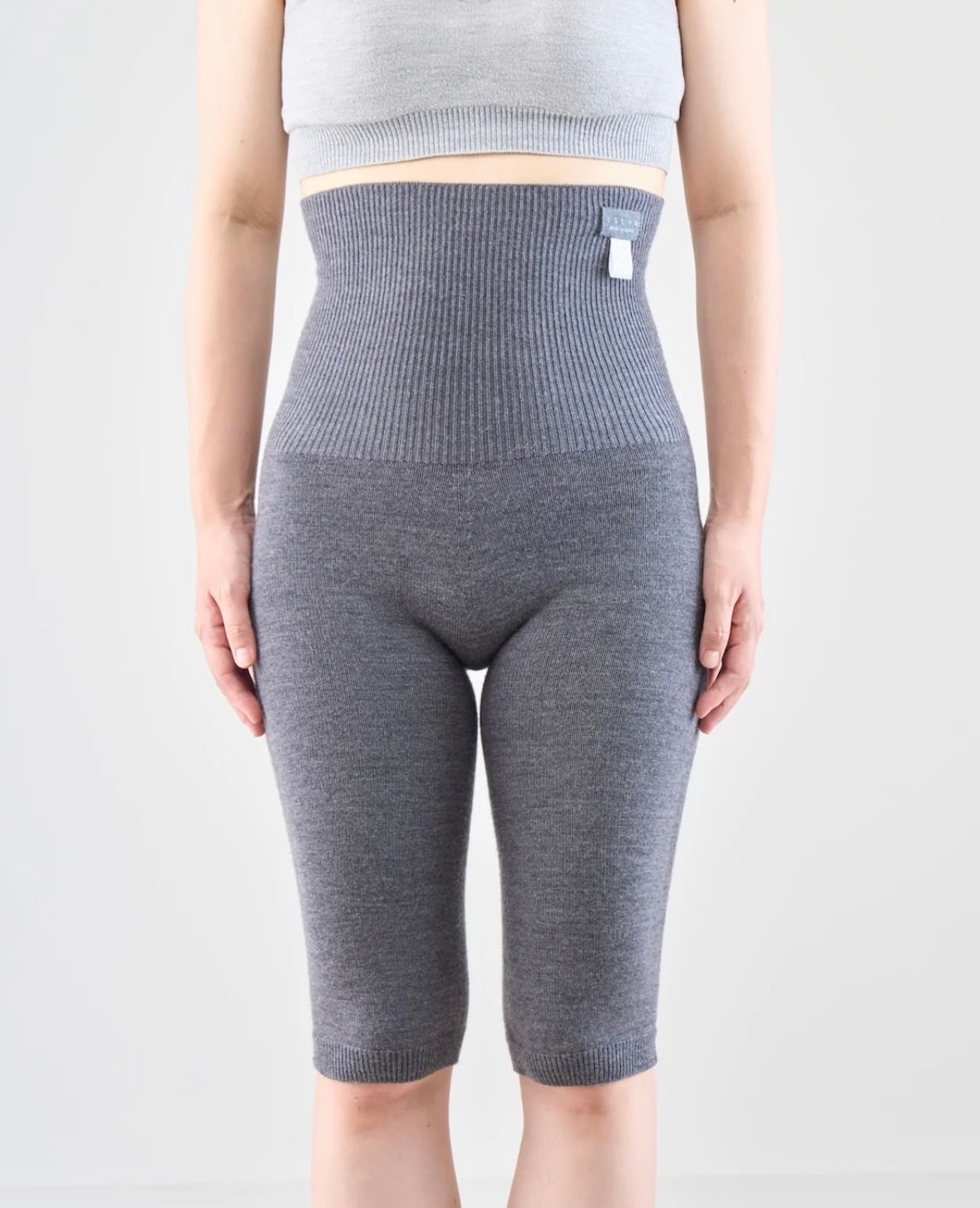 hirokon様専用ページ:《 1/18まで送料無料・1月下旬~2月上旬ごろ発送》【 くらしきぬ 】シルク&ウール はらぱん(腹巻パンツ) ハーフタイプグレー