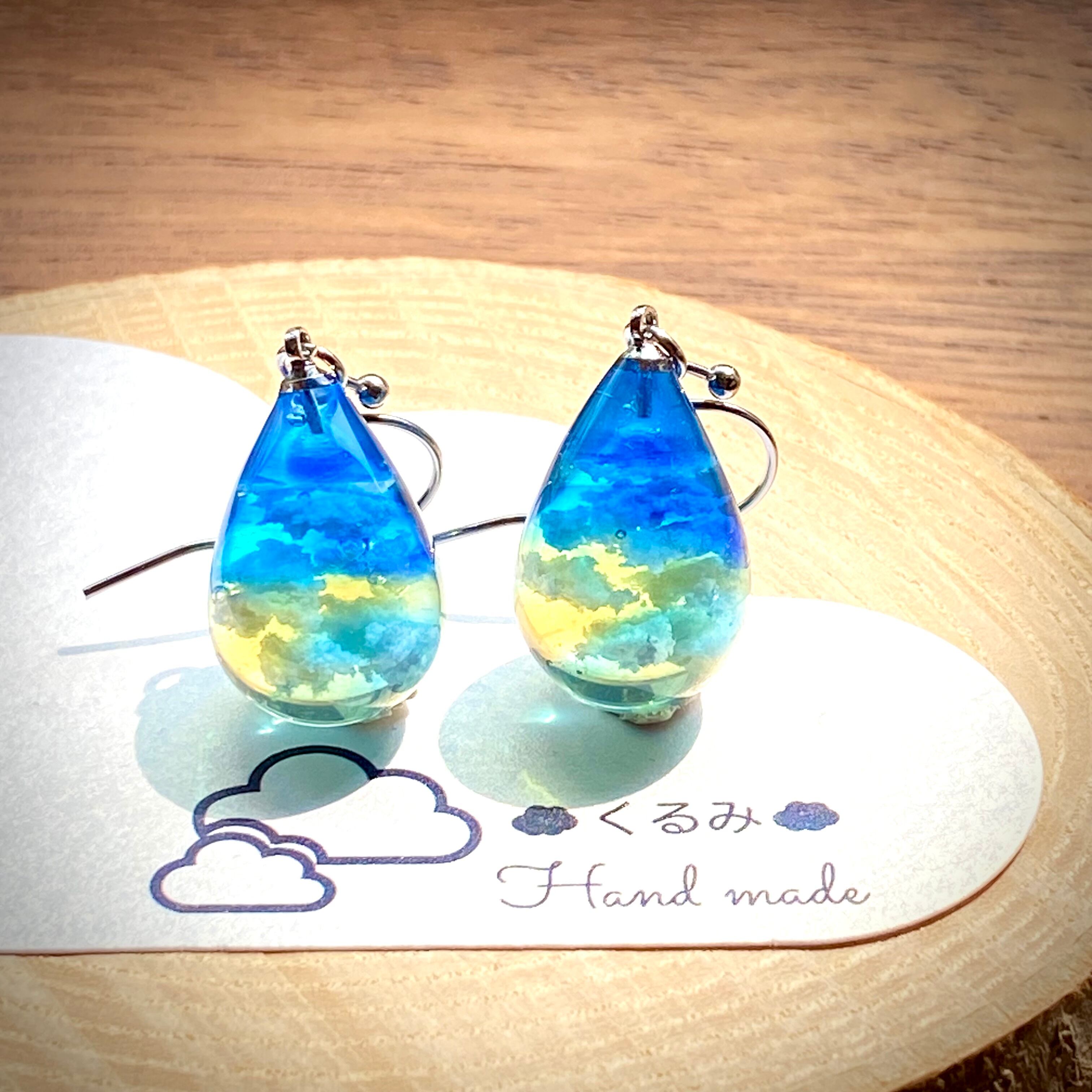 レジンピアス イヤリング 青空 しずく型 | Pay ID